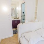 Appartement de 280 m² avec 1 chambre(s) en location à Paris