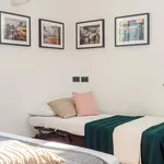 Rent 1 bedroom apartment in Milan