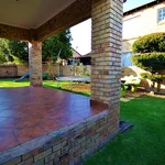 Rent 3 bedroom apartment of 96 m² in Gauteng