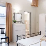 Rent 2 bedroom apartment in florence