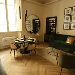 Rent 1 bedroom apartment of 50 m² in Florence