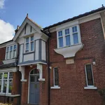 Rent 1 bedroom apartment in Reigate and Banstead