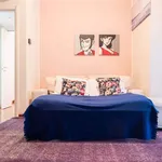 Rent 2 bedroom apartment of 45 m² in Milan