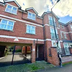 Rent 2 bedroom flat in Manchester