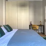 Miete 2 Schlafzimmer wohnung von 74 m² in Berlin