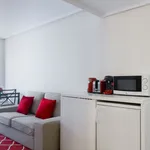 Alquilo 2 dormitorio apartamento de 47 m² en Madrid