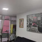 Rent a room of 77 m² in valencia