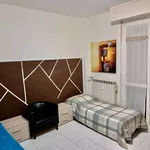 Rent a room in milan