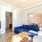 Rent 3 bedroom apartment in barcelona