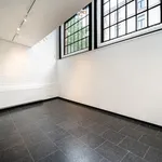 Huur 1 slaapkamer appartement van 136 m² in Ixelles