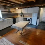 Maison de 1500 m² avec 2 chambre(s) en location à Gesves