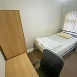 Rent 6 bedroom house in West Midlands