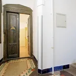 Rent 1 bedroom apartment of 90 m² in Capital City of Prague