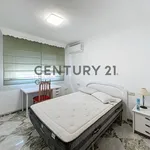 Alquilo 2 dormitorio casa de 68 m² en Málaga