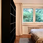 Miete 2 Schlafzimmer wohnung von 45 m² in Düsseldorf