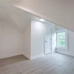 Rent 3 bedroom apartment in New York