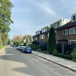 Huur 5 slaapkamer huis van 90 m² in Paddepoel-Noord