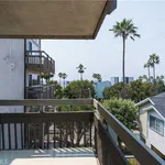 Rent 2 bedroom apartment of 125 m² in redondo beach