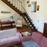 Rent 6 bedroom house of 277 m² in Scisciano