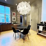 Rent 4 bedroom apartment of 185 m² in Paris