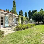 Rent 4 bedroom house of 109 m² in Maillane