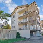 Rent 3 bedroom apartment in Kings Beach