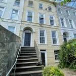 Rent 3 bedroom flat in Isle Of Man