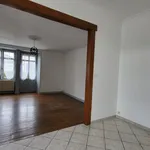 Rent 4 bedroom house of 112 m² in Touches