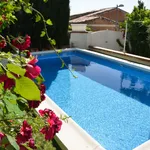 Rent 3 bedroom house in Granada']