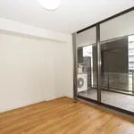 Rent 2 bedroom apartment in Waitara