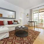 Rent 1 bedroom apartment of 538 m² in Seville