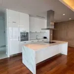 Rent 4 bedroom apartment of 275 m² in Bangkok