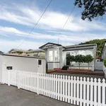 Rent 4 bedroom house in Wellington