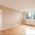 Rent 2 bedroom apartment in Manhattan