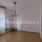 Affitto 3 camera appartamento di 80 m² in Bologna