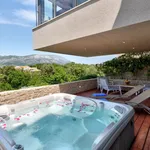 Rent 3 bedroom house of 341 m² in Korčula