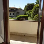 Rent 3 bedroom apartment of 99 m² in Garlate