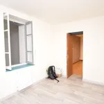 Maison de 85 m² avec 4 chambre(s) en location à Bellenaves