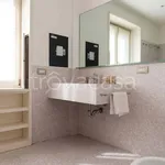 Rent 4 bedroom apartment of 200 m² in Milano