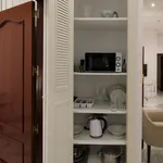 Alquilo 4 dormitorio apartamento de 45 m² en Seville