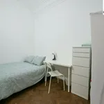 Rent 16 bedroom apartment in Lisbon