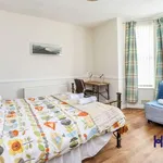 Rent 5 bedroom apartment in North West England