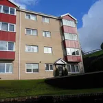 Rent 2 bedroom flat in Swansea