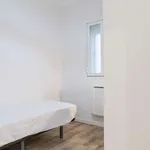 Rent a room of 85 m² in madrid