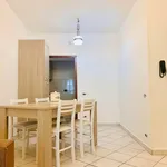 Rent 3 bedroom apartment of 65 m² in Roma