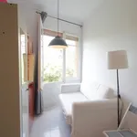 Rent a room of 120 m² in Barcelona