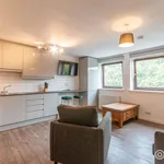 Rent 6 bedroom house in Edinburgh