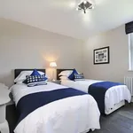 Rent 3 bedroom flat in London