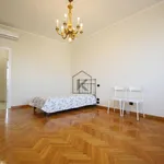 Rent 4 bedroom apartment of 145 m² in Milano