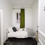 Rent 11 bedroom apartment in Madrid